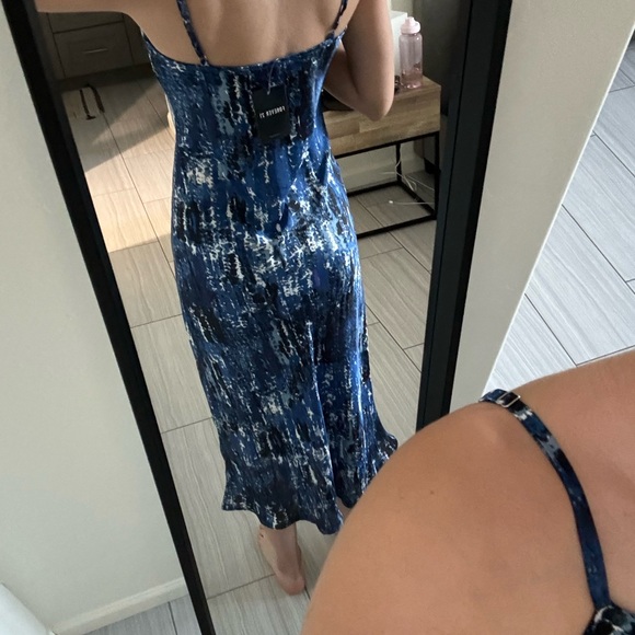 Maxi dress - Picture 2 of 2